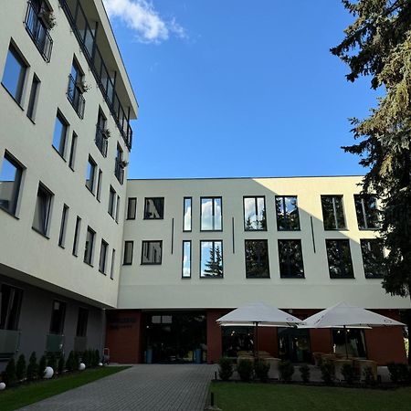 Parkhotel Carlsbad Inn Dalovice Bagian luar foto