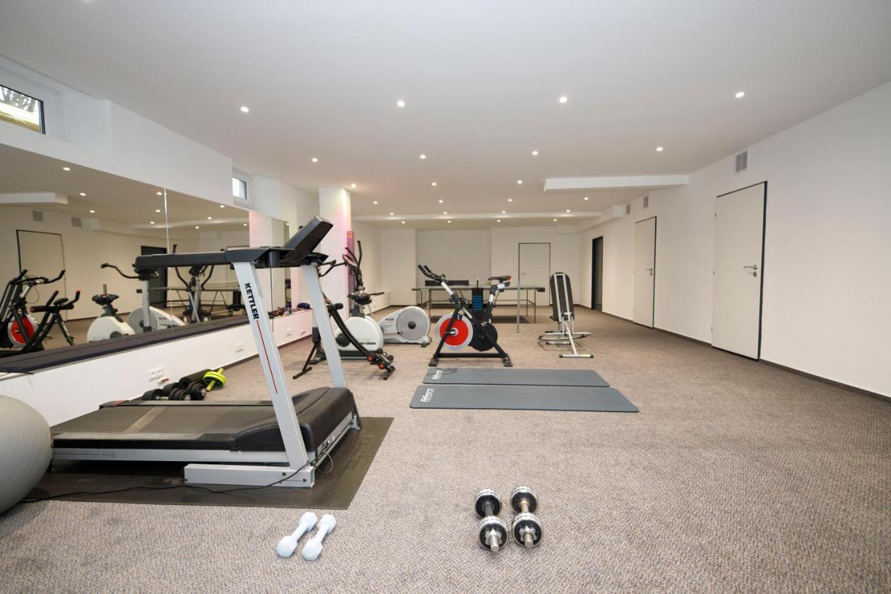 Parkhotel Carlsbad Inn Dalovice Bagian luar foto